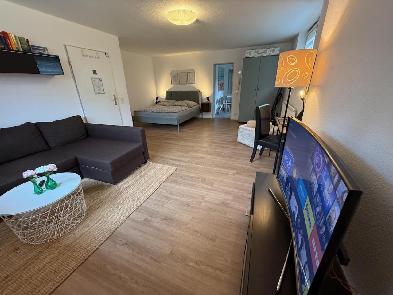 Apartment Regener Lorrach Bagian luar foto